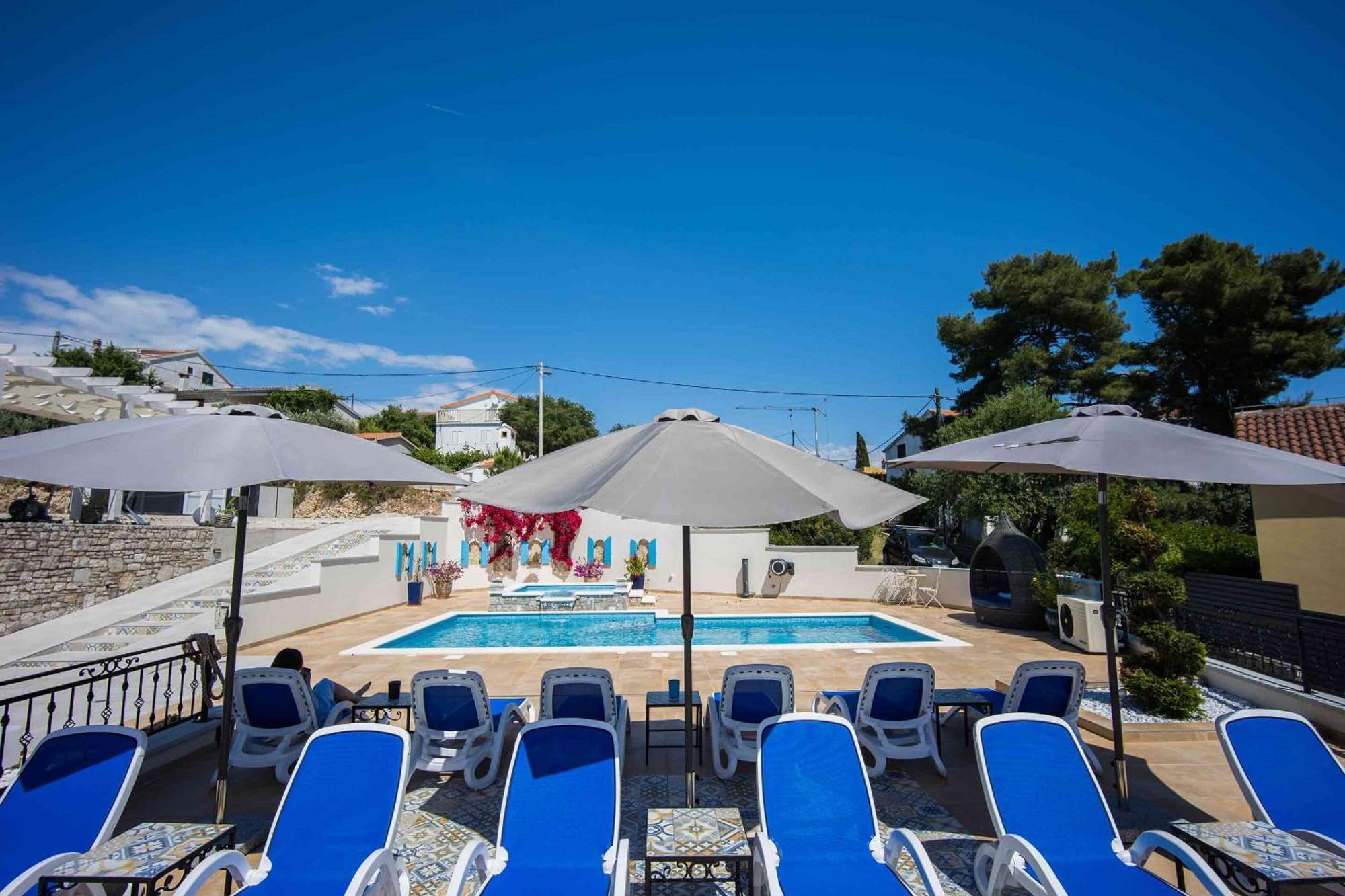 Boutique Guesthouse Sveti Petar, On The Beach, Heated Pool & Boat Berth - Adult Only Nečujam Kültér fotó