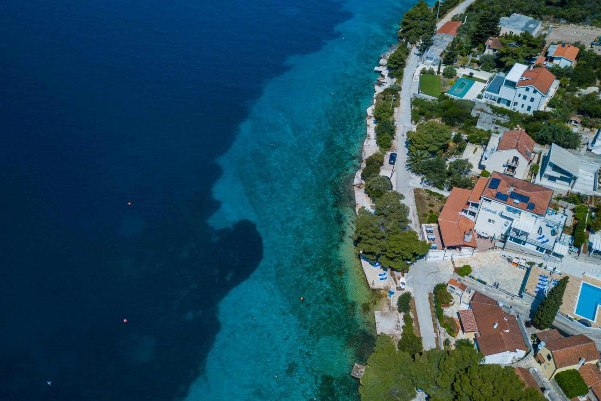Boutique Guesthouse Sveti Petar, On The Beach, Heated Pool & Boat Berth - Adult Only Nečujam Kültér fotó